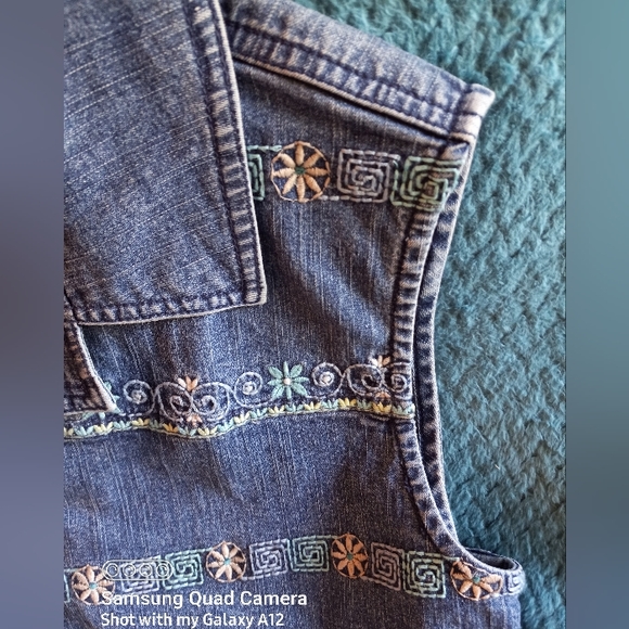 Alfred Dunner Blue Jean Vest - Picture 7 of 14